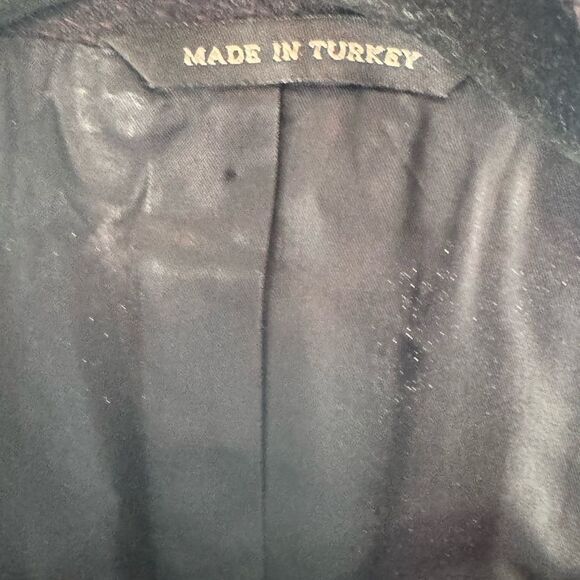 Black Sport Coat with Notch Lapel and Wool Blend - Picture 2 of 9